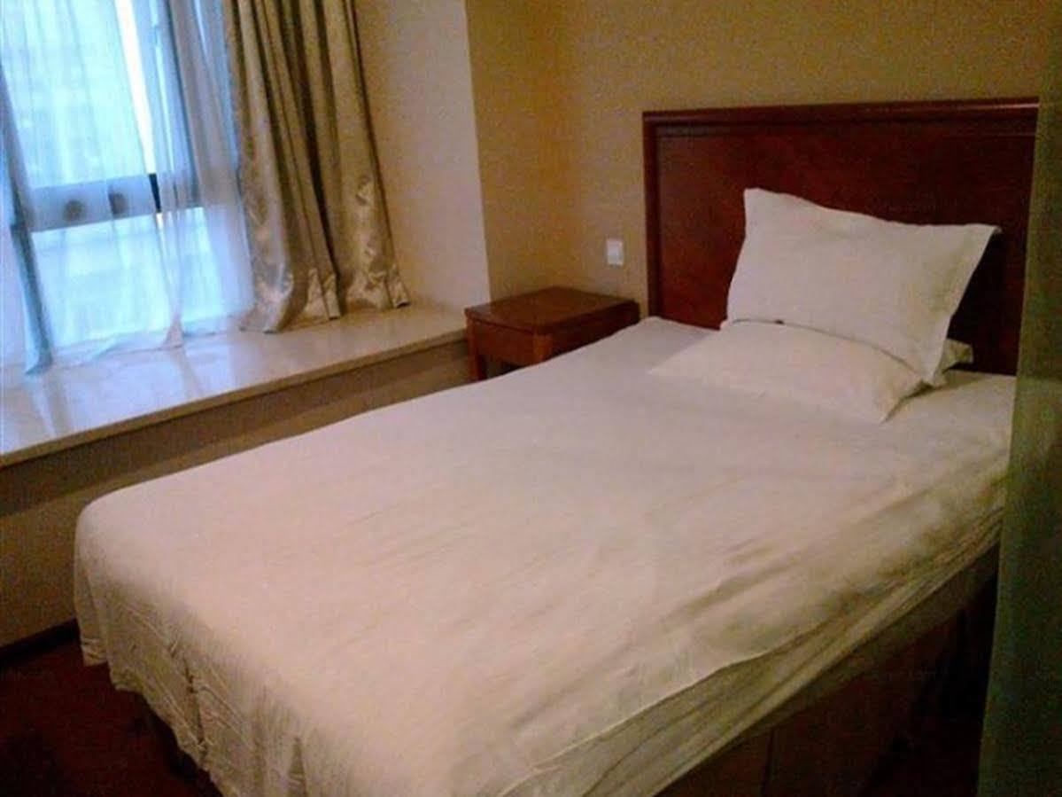Greentree Inn Jiangsu Wuxi Hubin Business Street Business Hotel Екстер'єр фото