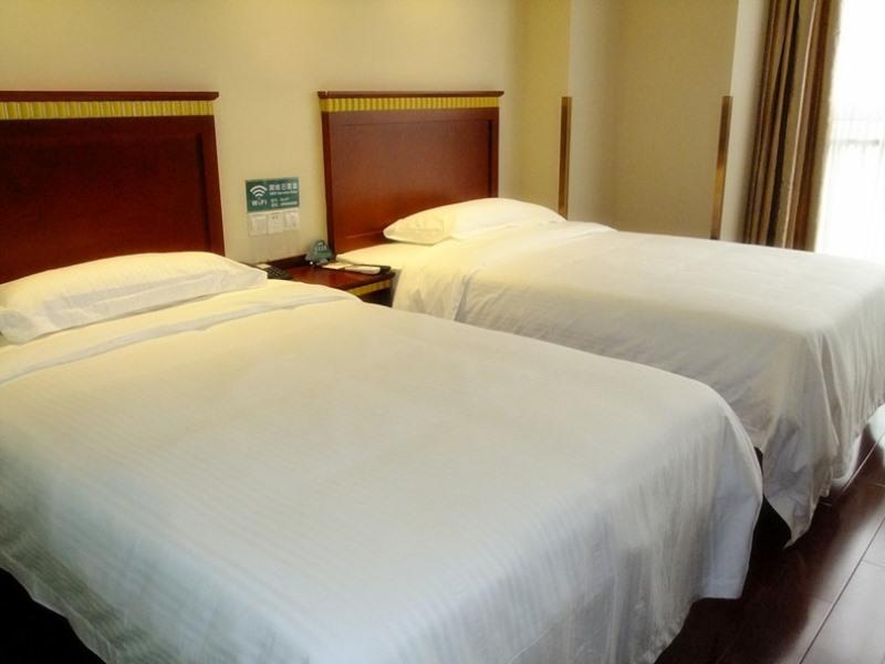 Greentree Inn Jiangsu Wuxi Hubin Business Street Business Hotel Екстер'єр фото