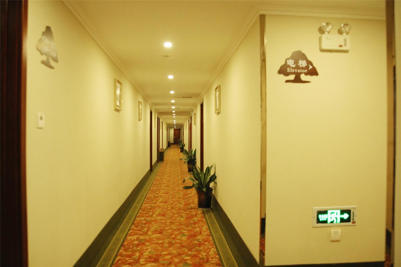 Greentree Inn Jiangsu Wuxi Hubin Business Street Business Hotel Екстер'єр фото