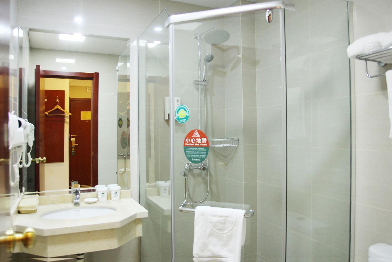 Greentree Inn Jiangsu Wuxi Hubin Business Street Business Hotel Екстер'єр фото