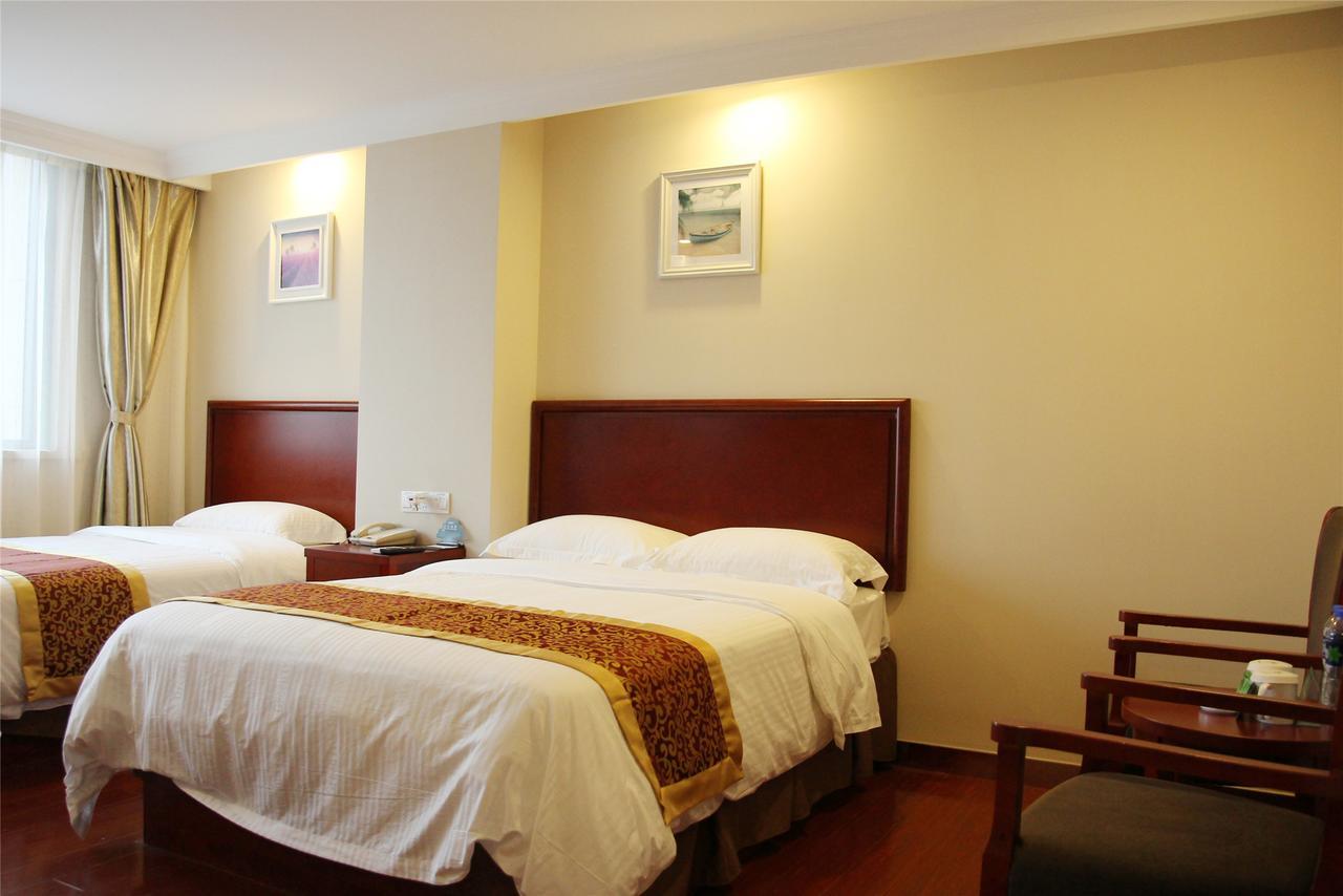 Greentree Inn Jiangsu Wuxi Hubin Business Street Business Hotel Екстер'єр фото